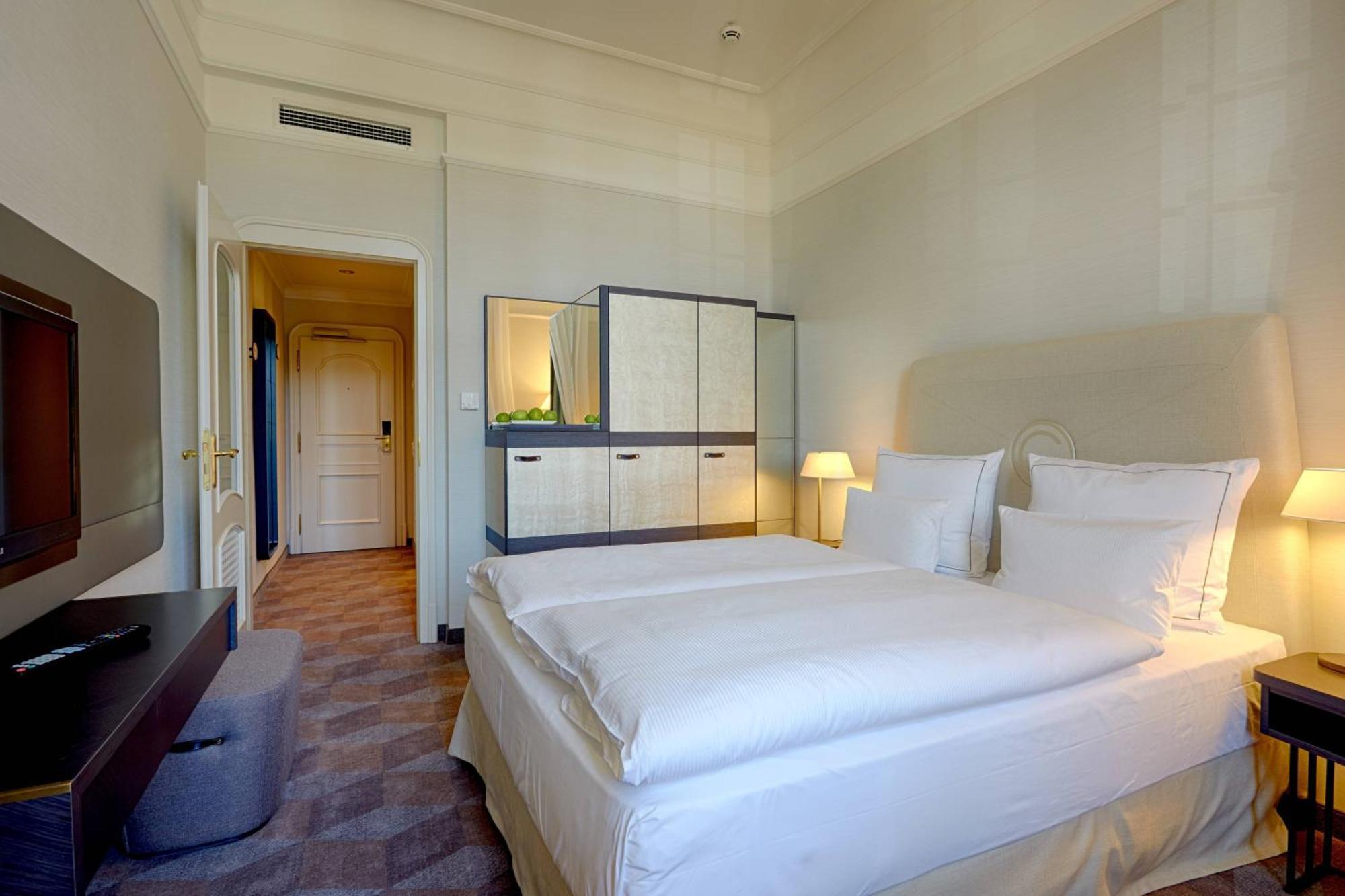 Gewandhaus Dresden, Autograph Collection Hotel 5*